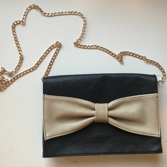 Handbags - Vintage Bow Bag